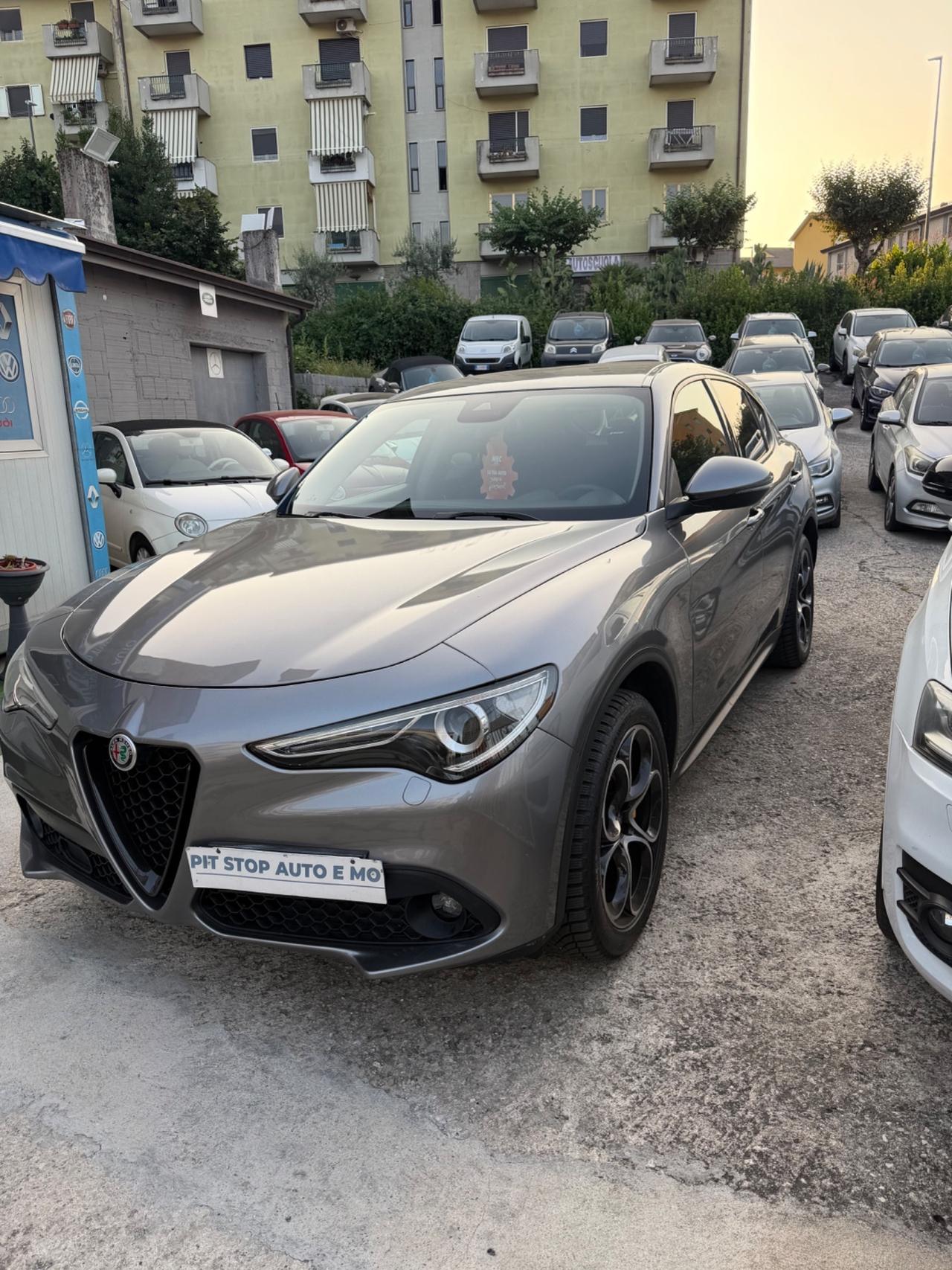 Alfa Romeo Stelvio 2.2 Turbodiesel 190 CV AT8 Q4 Business