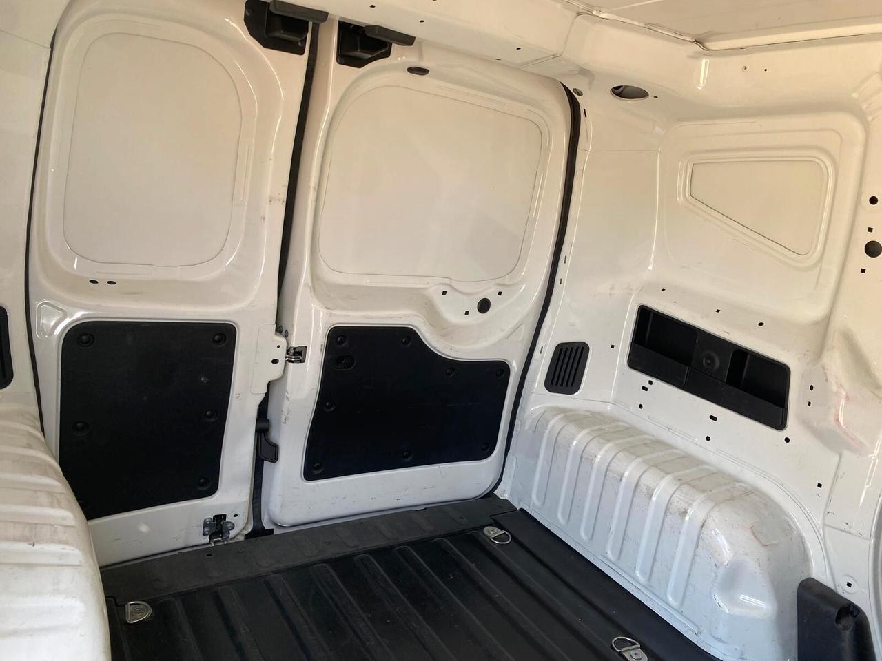 Fiat Fiorino 1.3 MJT 95CV Cargo SX