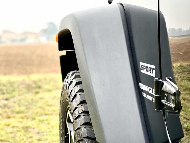 JEEP Wrangler Unlimited 2.8 CRD Sport Auto