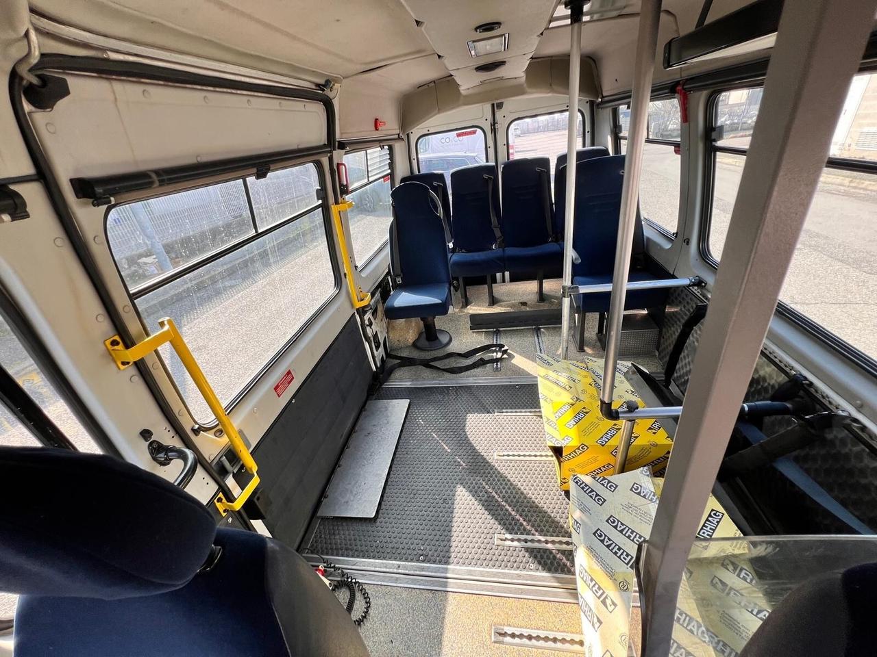 Mini bus Fiat Ducato trasporto disabili