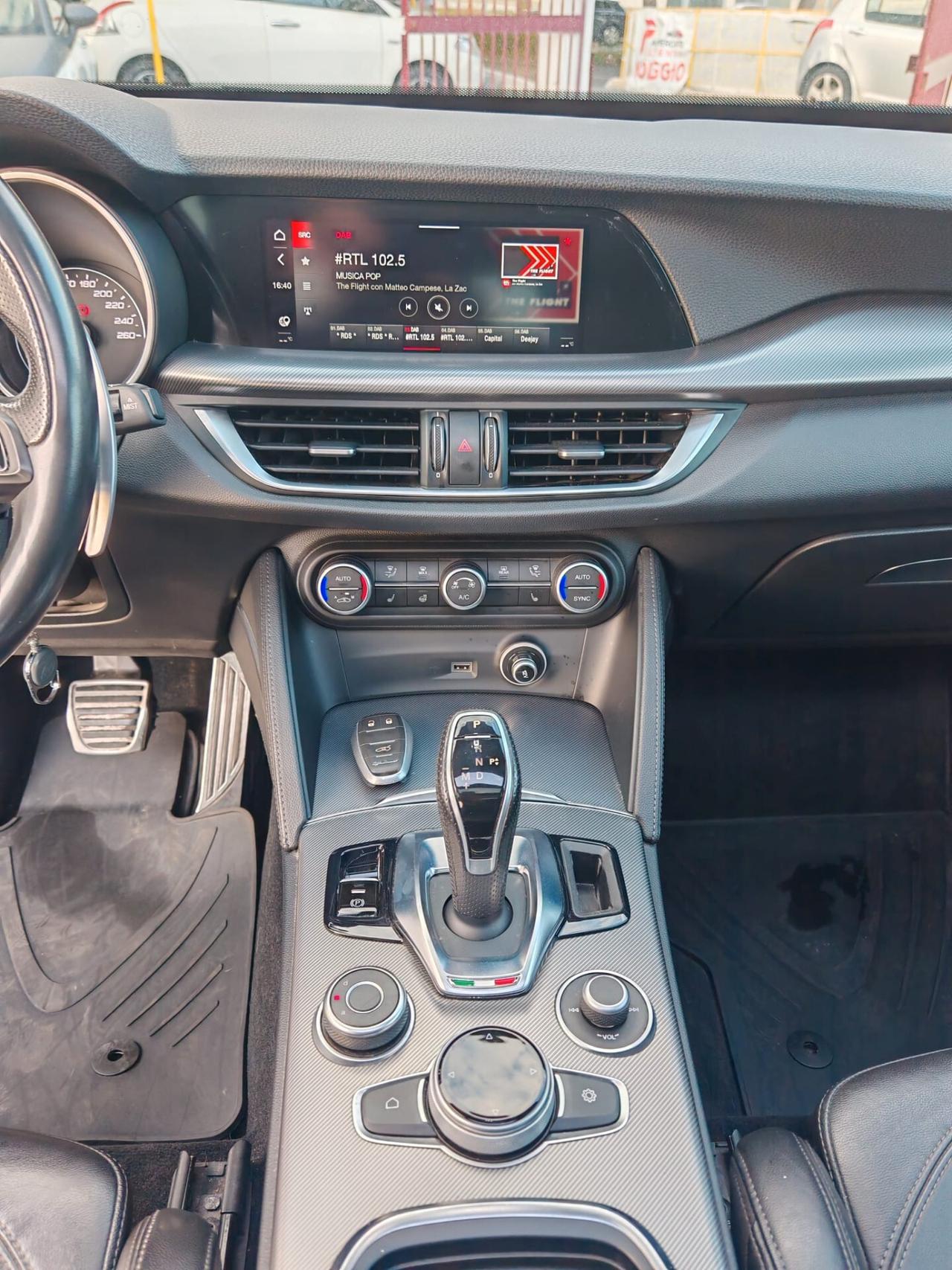 Alfa Romeo Stelvio 2.2 Turbodiesel 210 CV AT8 Q4 Veloce