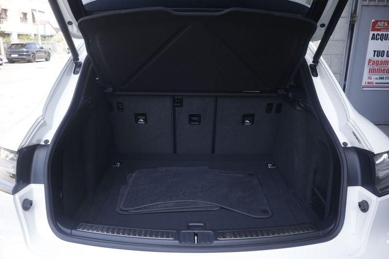Porsche Macan Porsche Macan 2.0 T 195KW ANNO 2023