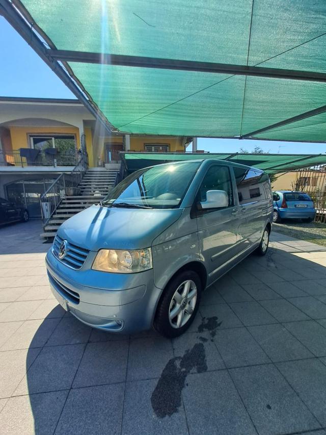 VOLKSWAGEN Multivan 2.5 TDI/130cv