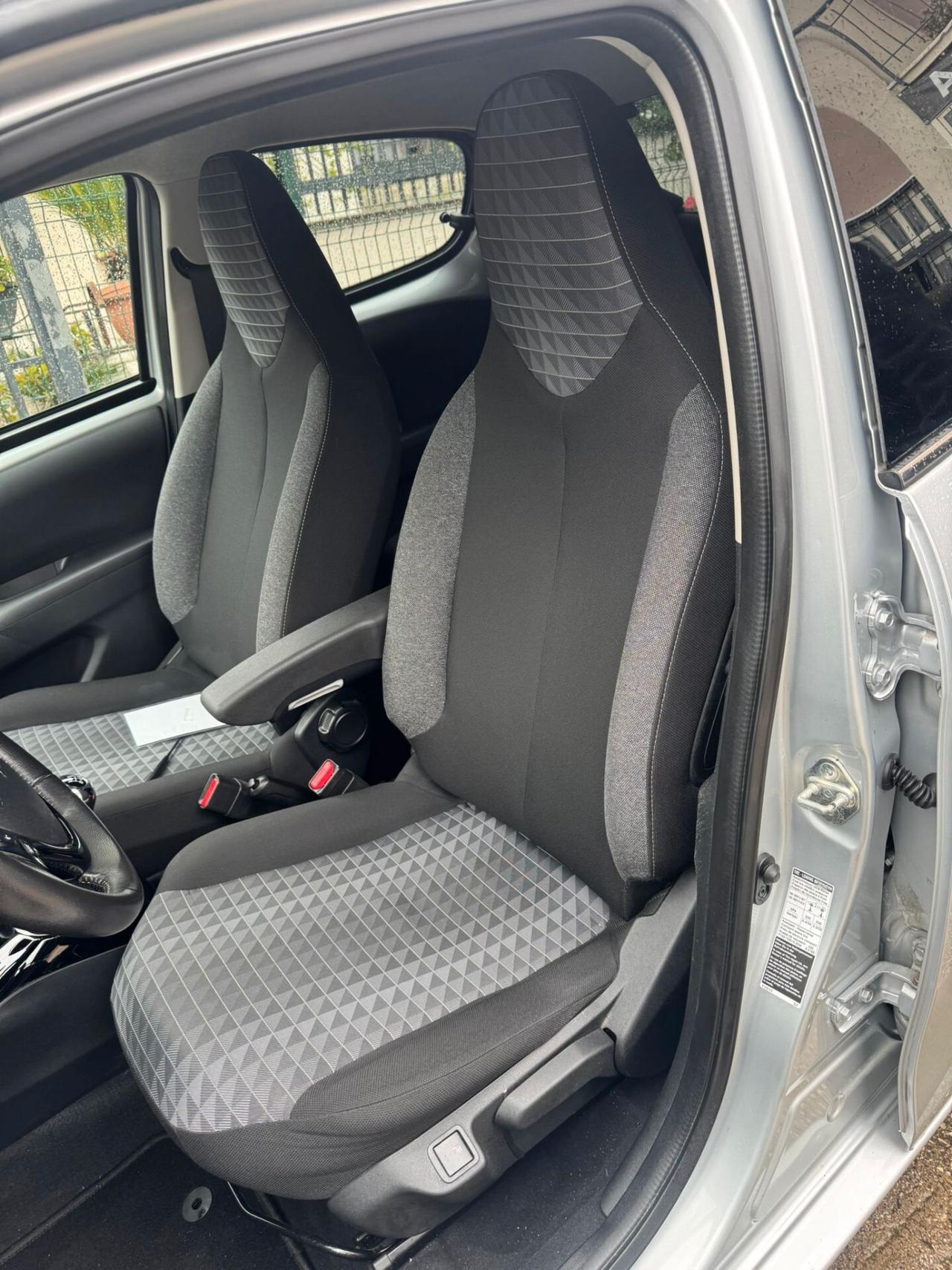 Peugeot 108 VTi 72 S&S 5 porte Allure TOP!