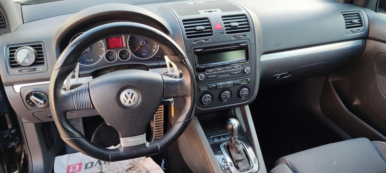 Volkswagen Golf GTI 2.0 16V TFSI 5p. DSG TURBO