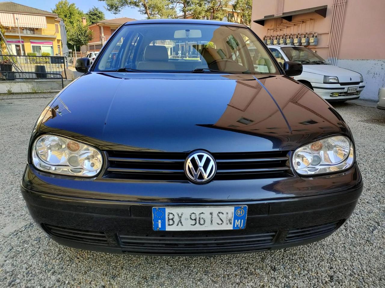 Volkswagen Golf 1.6 16v Aut Highline ASI