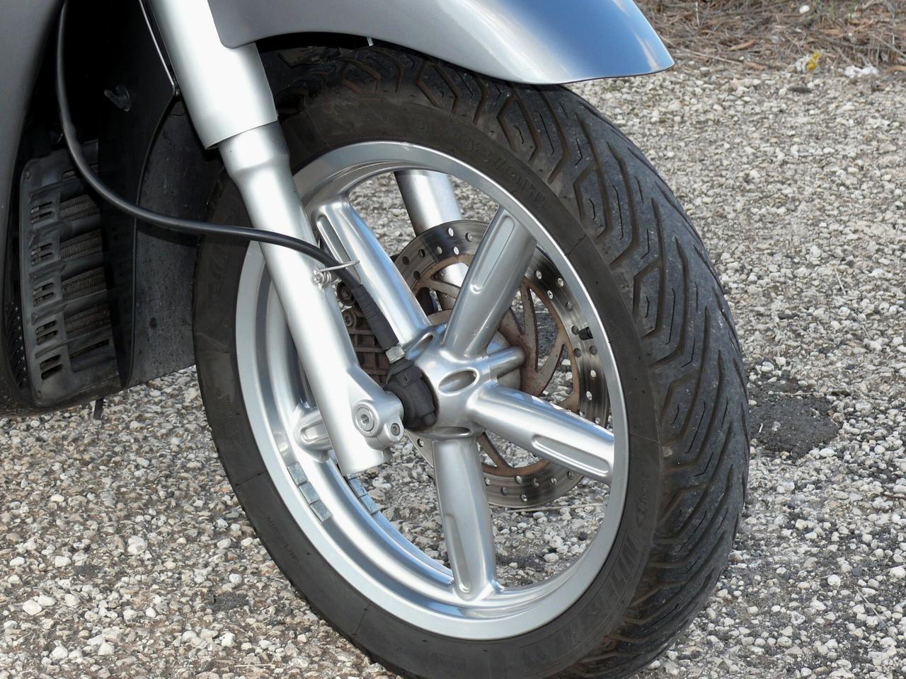 Aprilia Scarabeo 250 BICOLORE