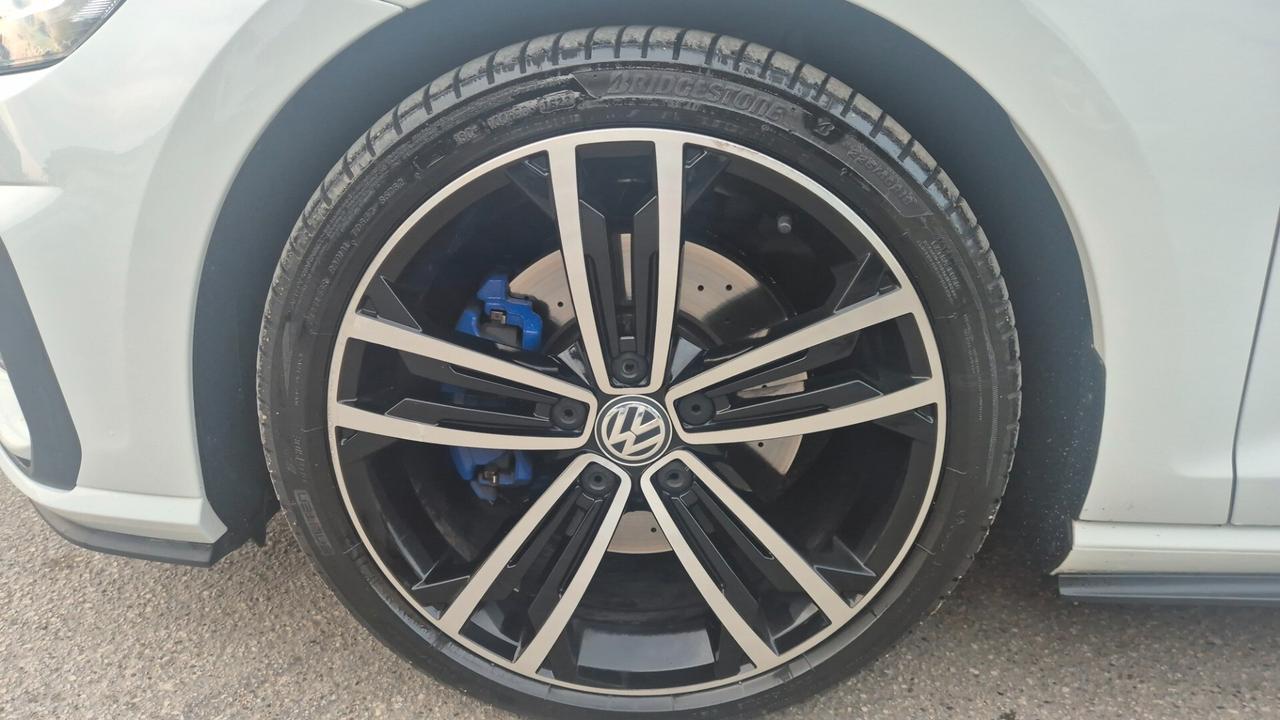 Volkswagen Golf GTI 2.0 TDI DSG 5p. Executive BlueMotion Technology