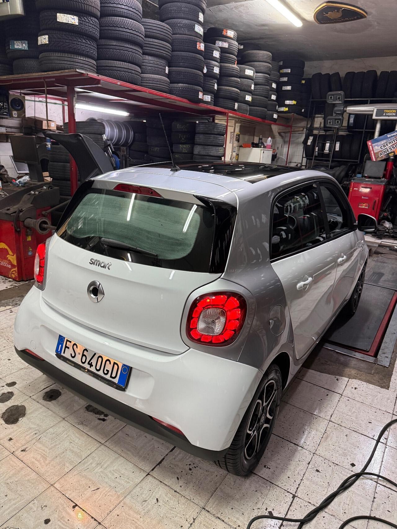 Smart ForFour 70 1.0 Passion