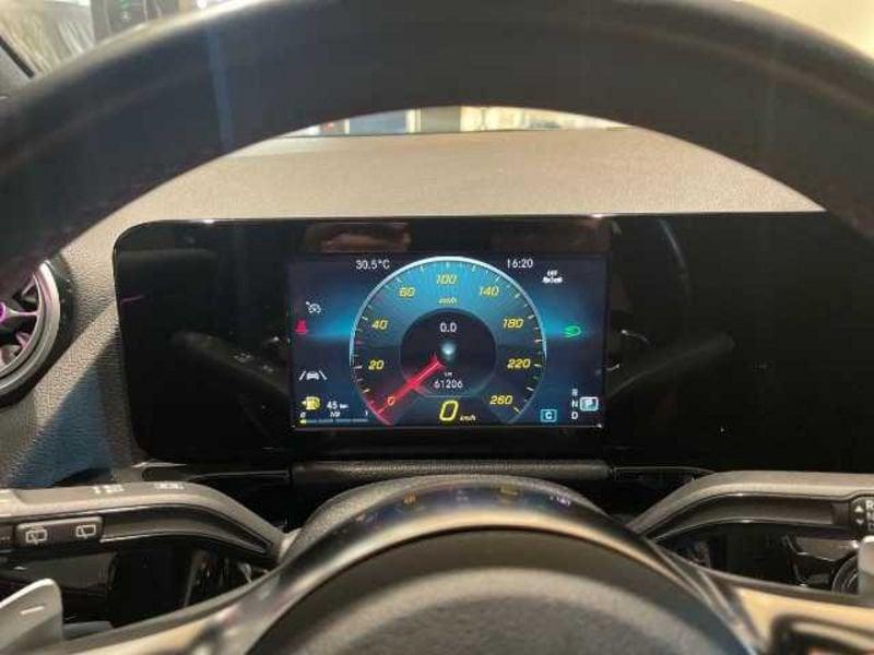 Mercedes-Benz GLA GLA-H247 2020 180 d Premium auto