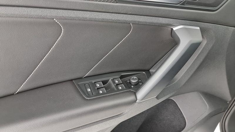 Volkswagen Tiguan 1.5 TSI 150 CV DSG ACT R-Line