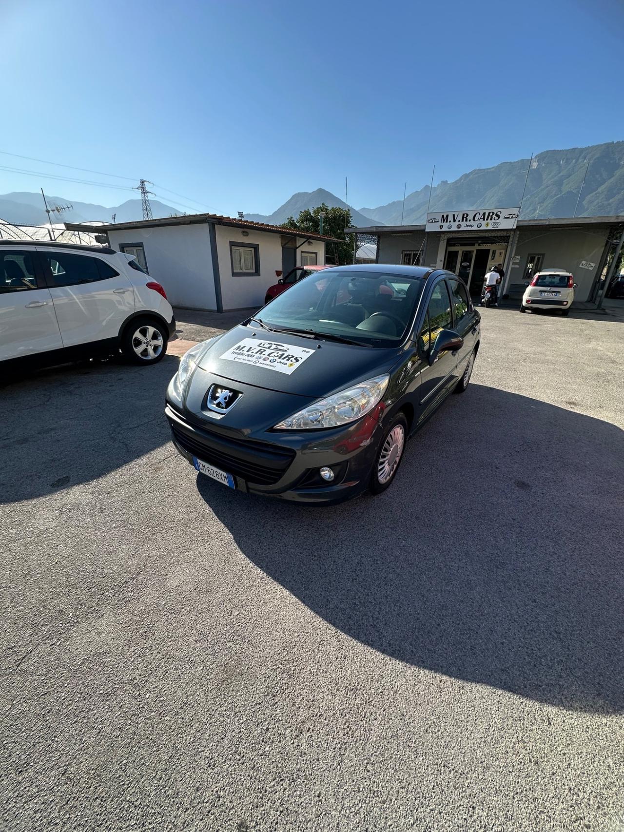 Peugeot 207 Plus 1.4 8V 75CV 5p. ECO GPL