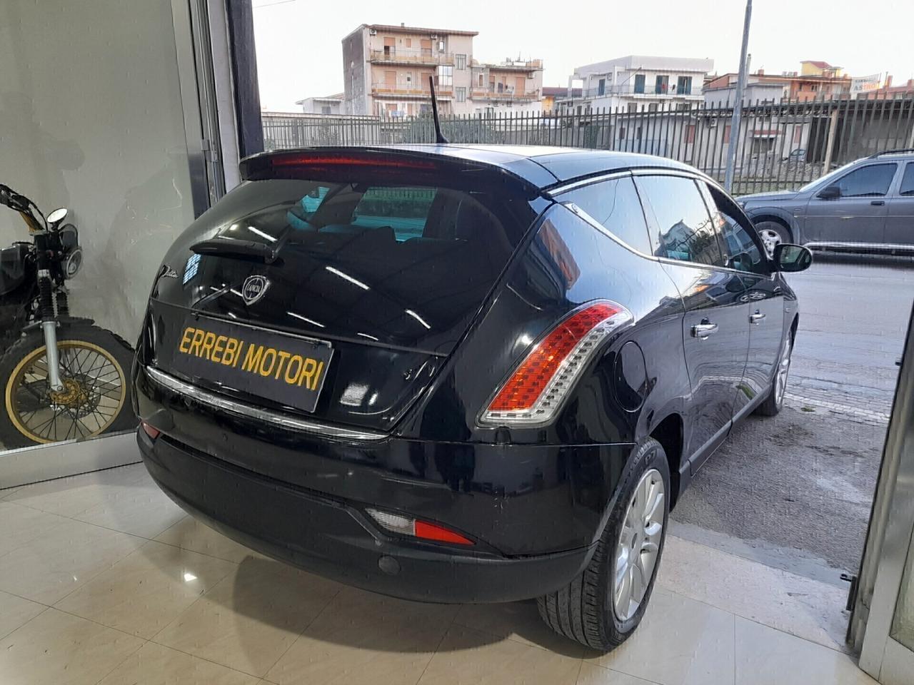 Lancia Delta 1.6 MJT AUTOMATICO