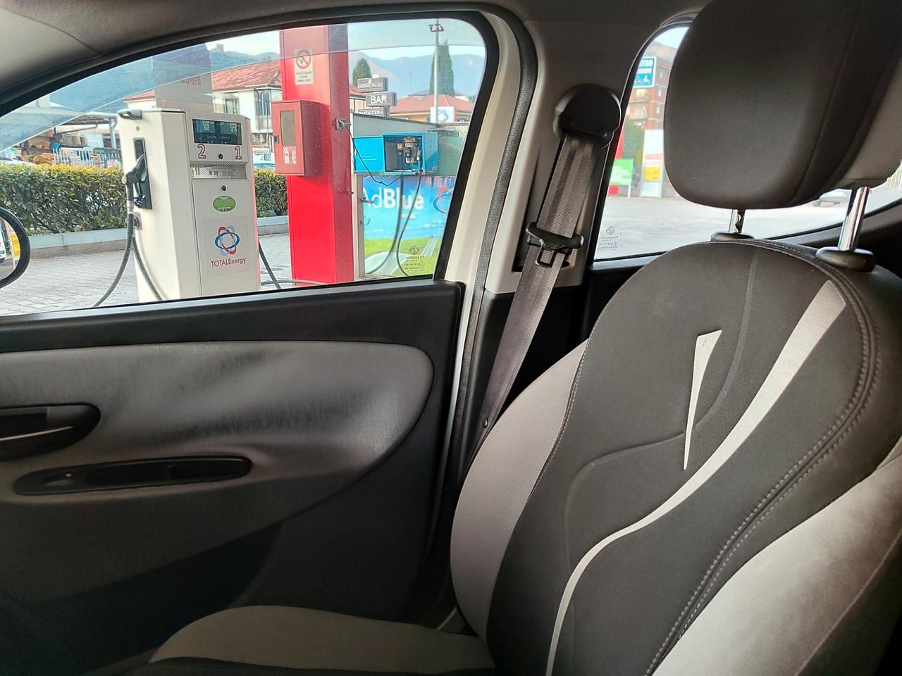 Lancia Ypsilon 1.2 ANNO 2016 EURO 6 PROMO