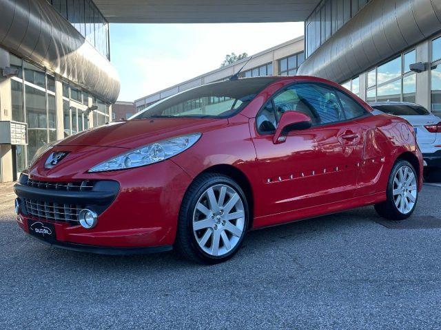 PEUGEOT 207 1.6 VTi 120CV CC Féline