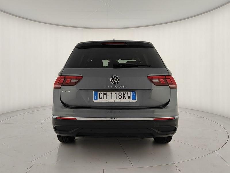 Volkswagen Tiguan Allspace 2.0 TDI SCR DSG Life 7P - IVA DEDUCIBILE