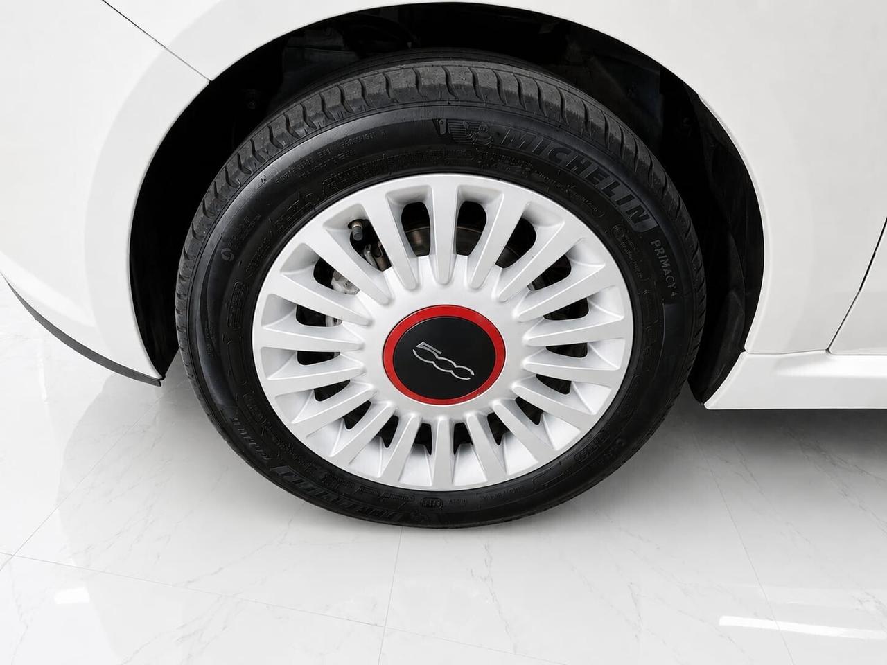 FiAT 500 1.2 BENZiNA
