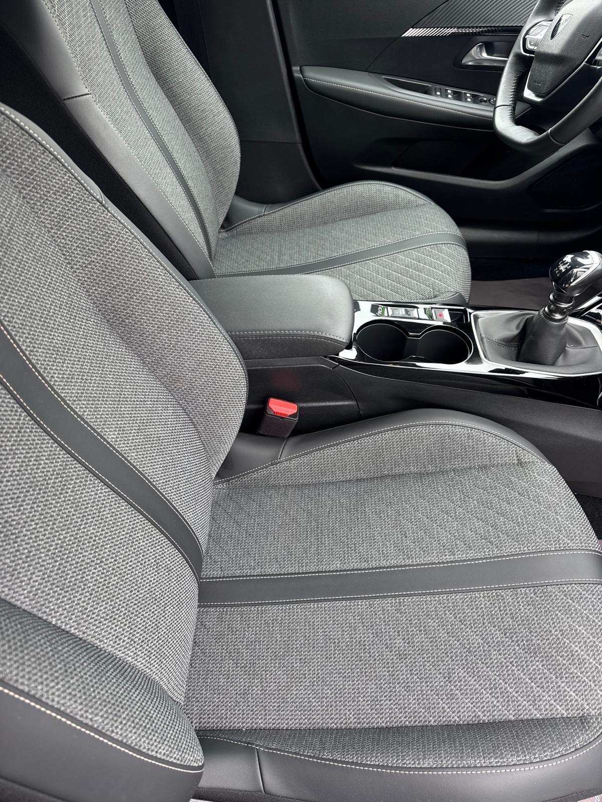 Peugeot 208 PureTech 100 Stop&Start 5 porte Allure