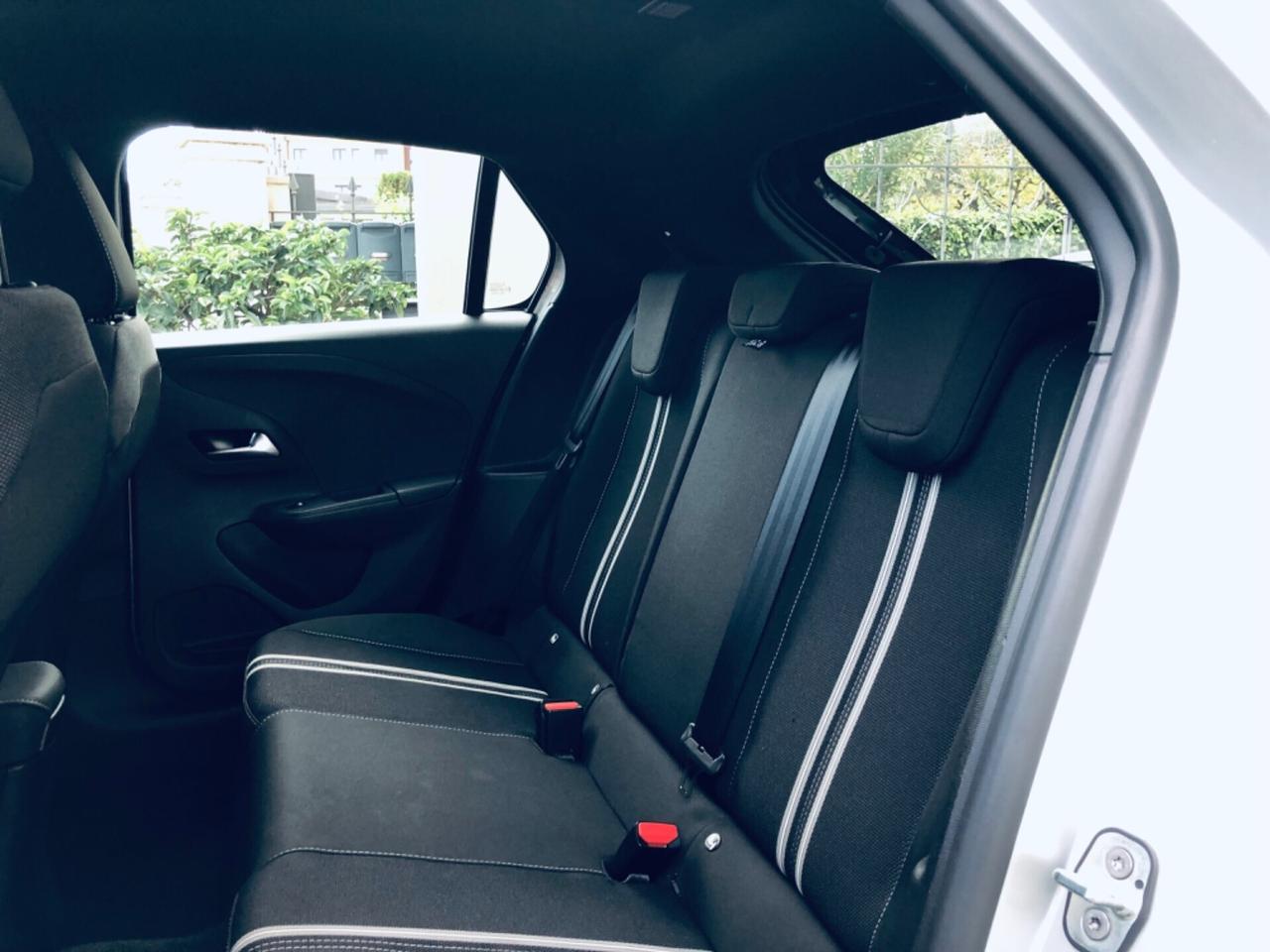 Opel Corsa GS tetto nero 1.2 100 CV PACK CONF