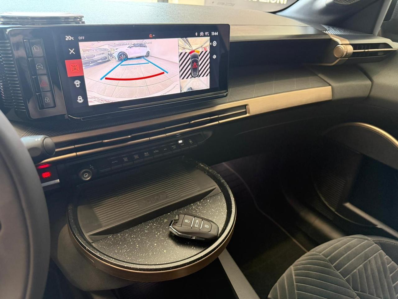 Lancia Ypsilon Hybrid e-DCT HF Line