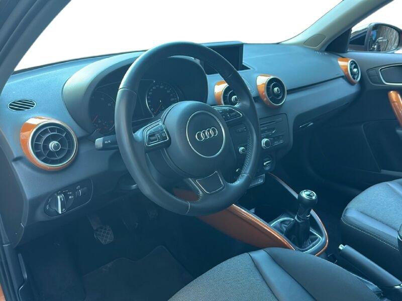 Audi A1 A1 1.2 TFSI S line edition plus