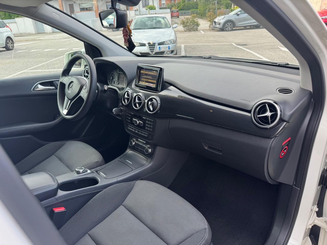 Mercedes-benz B 200 B 200 CDI BlueEFFICIENCY Executive