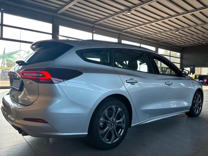Ford Focus 1.0 EcoBoost Hybrid 125CV Powershift SW ST-Line Design