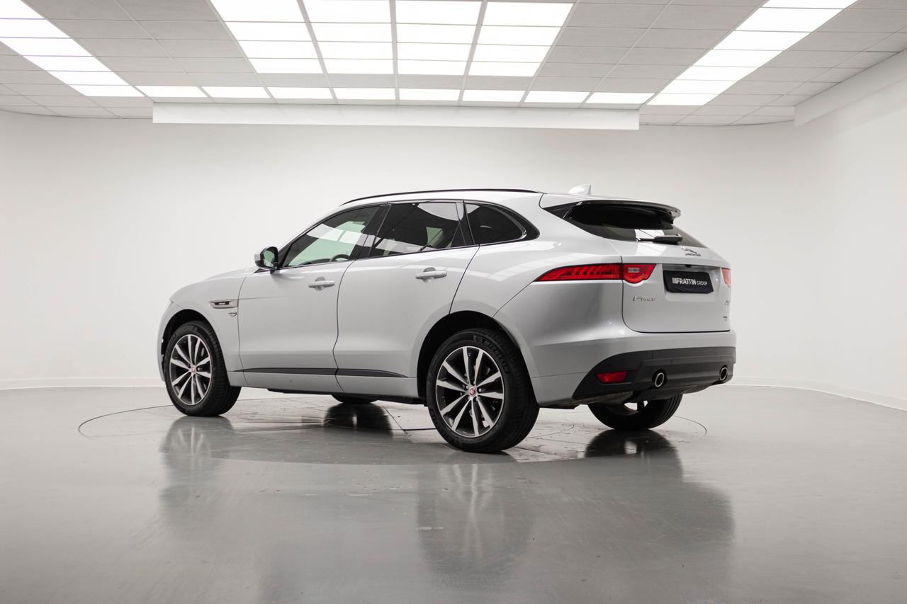 JAGUAR F-PACE 3.0 D V6 300 CV AWD AUT.