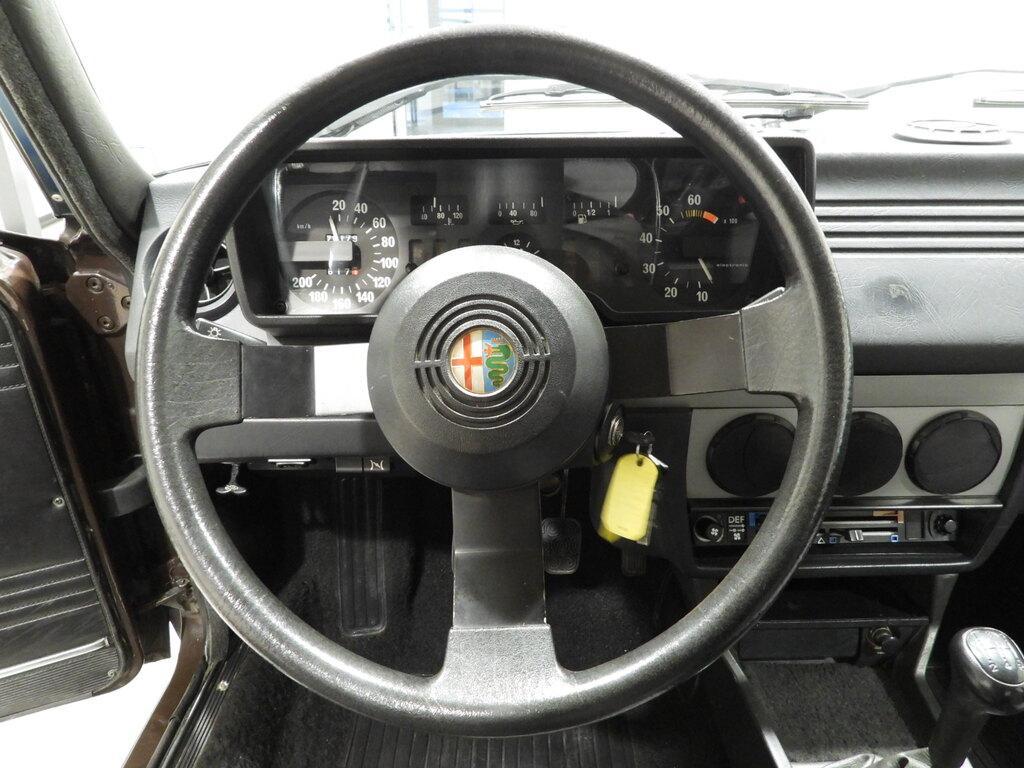 Alfa Romeo Alfetta 1.6