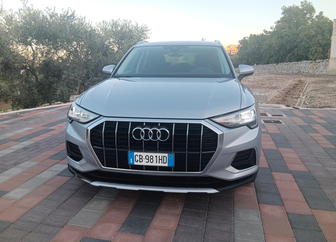 Audi Q3 35 TDI S tronic Business Advanced