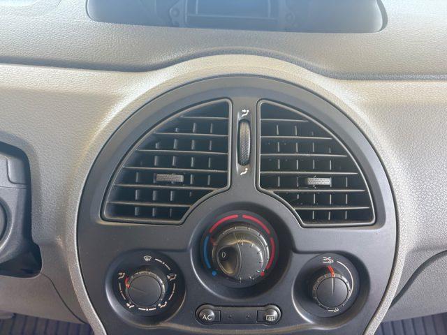 RENAULT Modus 1.2 16V DOPPIO TRENO DI GOMME OK NEOPATENTATI