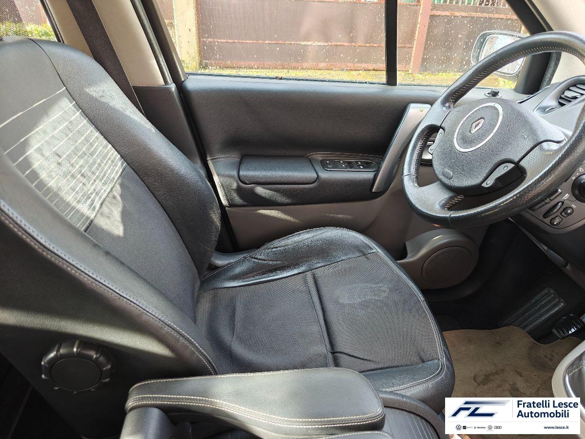 RENAULT - Scénic 1.5 dci Serie Speciale Dynamique