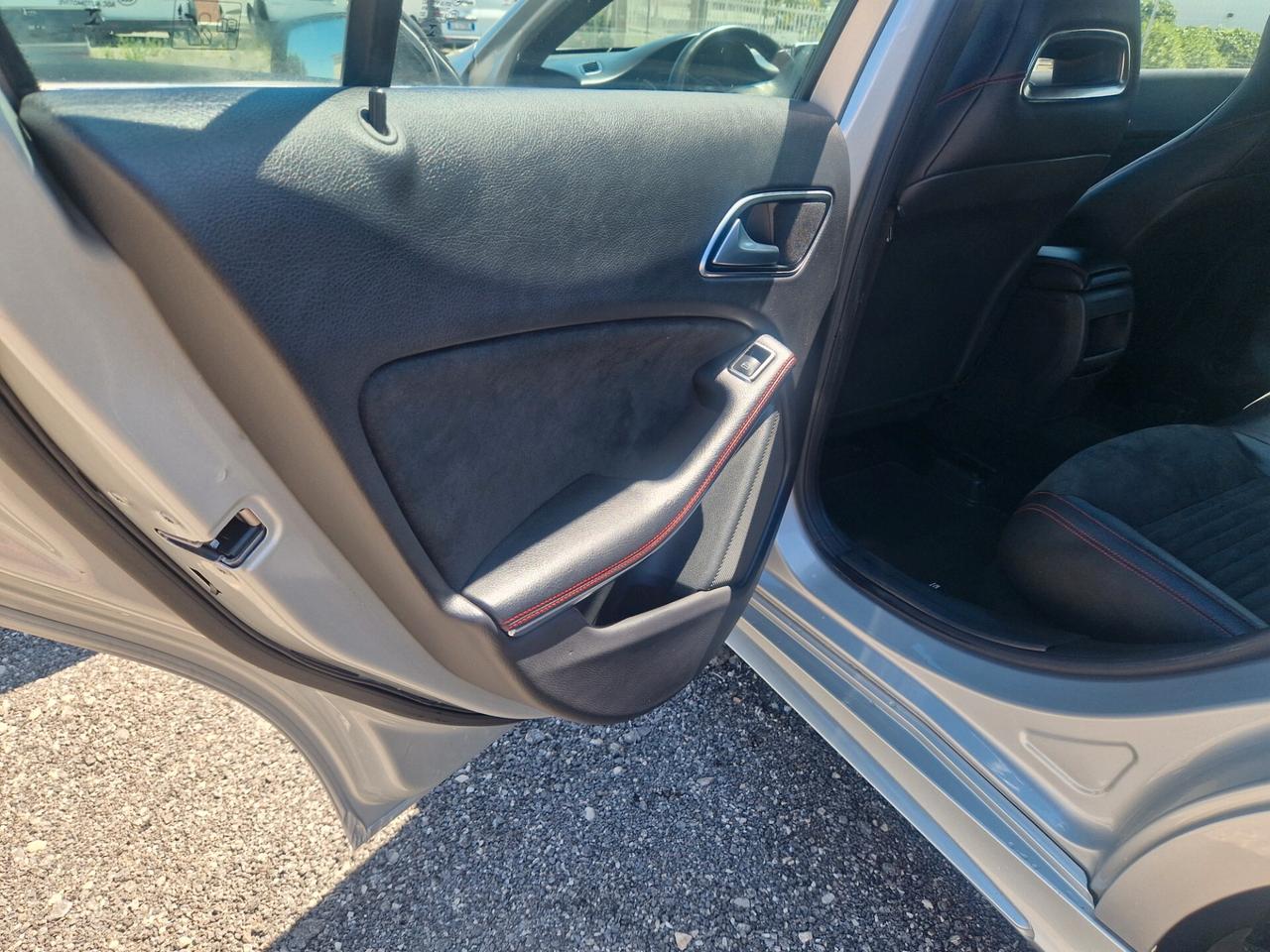 Mercedes-benz A 180 Classe A Premium
