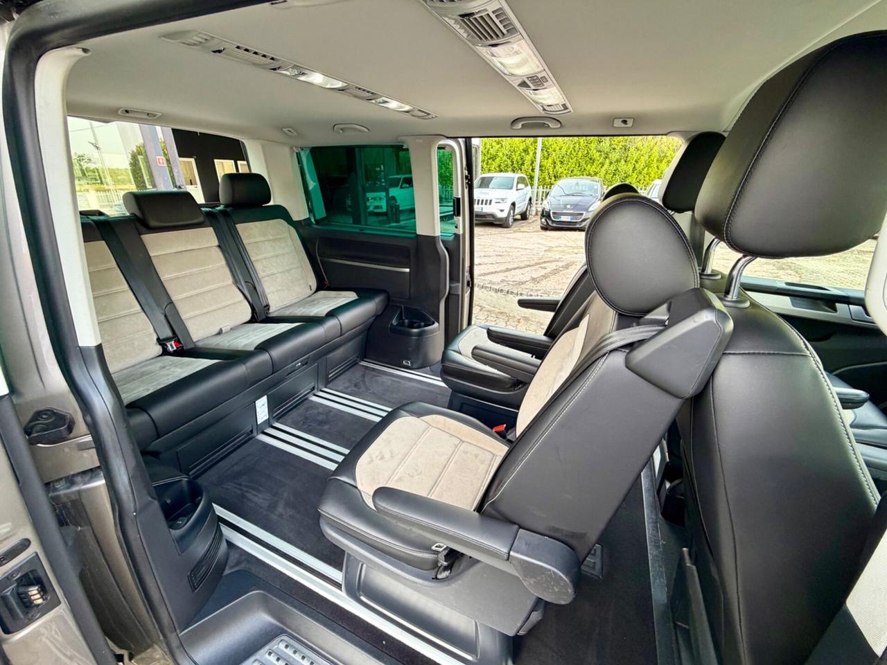 Volkswagen Transporter 2.0 GENERATION SIX FULL OPTIONAL