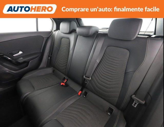 MERCEDES-BENZ A 180 d Business