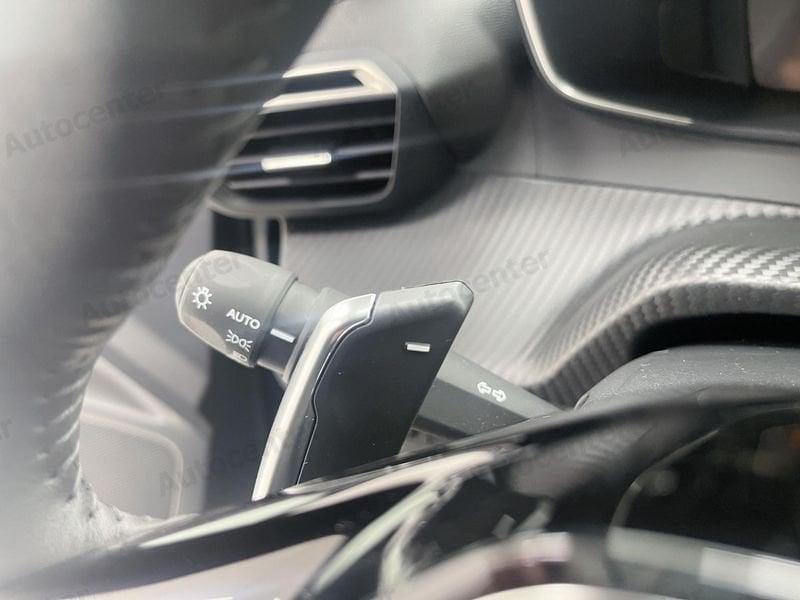 Peugeot 2008 1.2 hybrid Allure 145cv e-dcs6