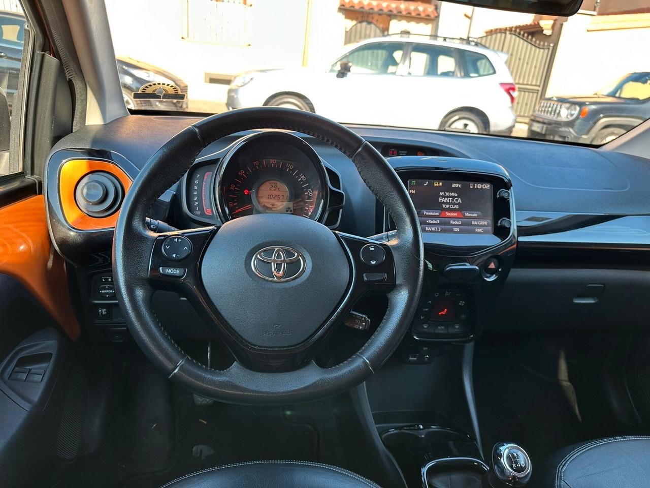 Toyota Aygo 1.0 VVT-i 69 CV 5 porte x-cool