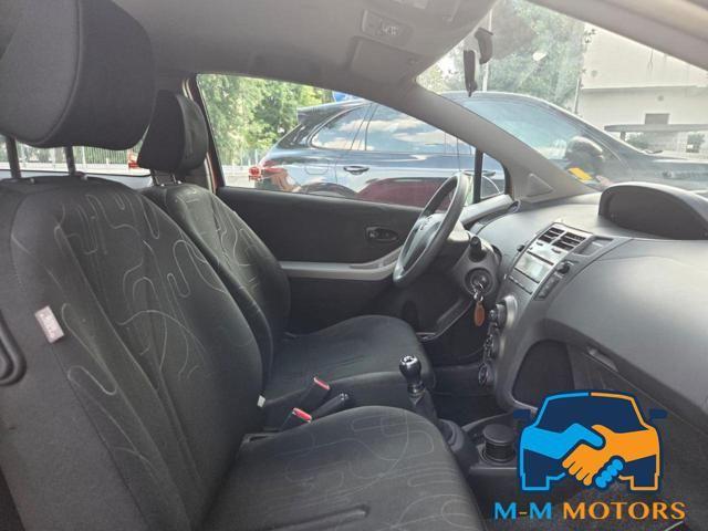 TOYOTA Yaris 1.0 3 porte Now Eco