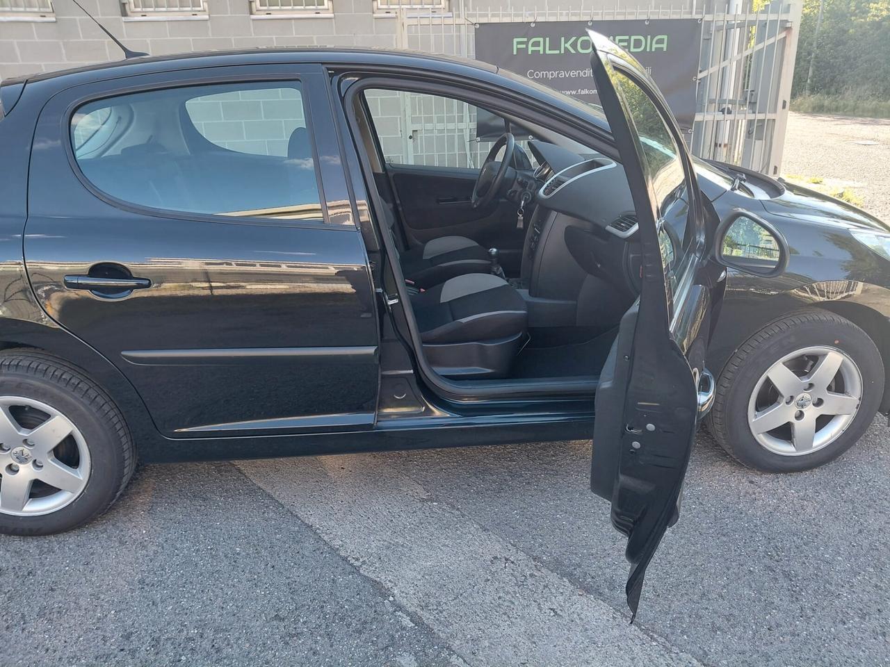 Peugeot 207 1.4 5p UNICO PROPRIETARIO