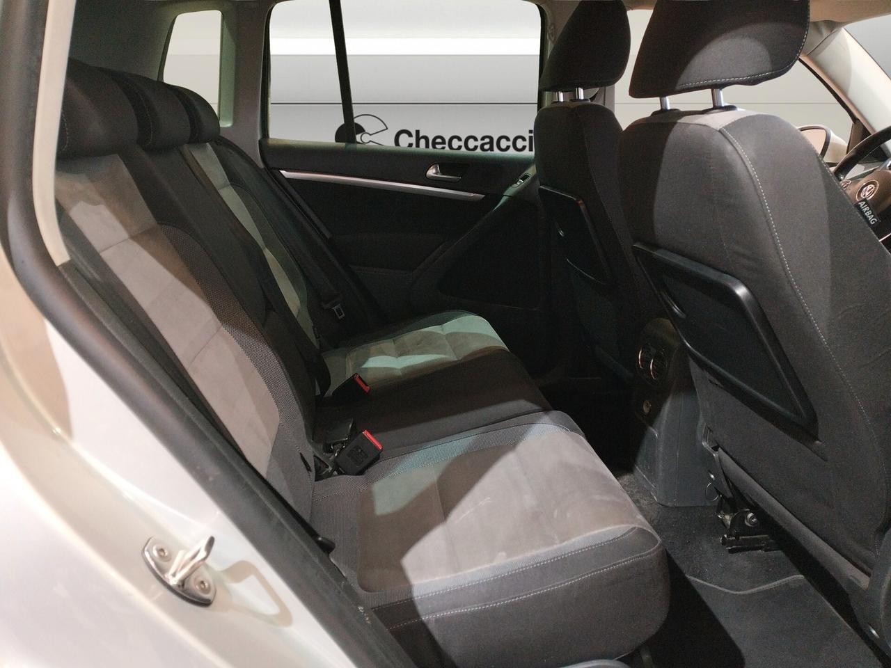 Volkswagen Tiguan 2.0 tdi Track *4X4*AUTOMATICO*