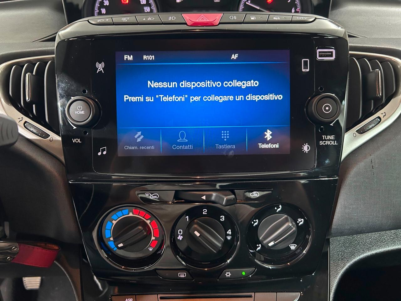 Lancia Ypsilon 0.9 TwinAir 5 porte Metano Ecochic Gold