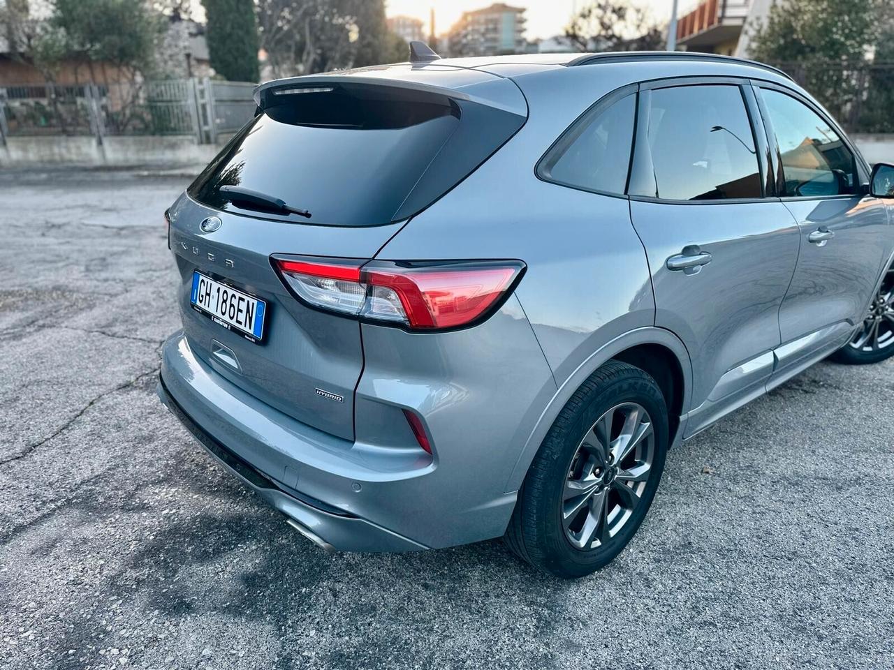 Ford Kuga 2.5 Full Hybrid 190 CV CVT 2WD ST-Line X