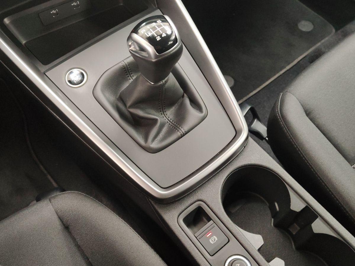 AUDI A3 4ª serie - A3 SPB 30 TDI Business Advanced