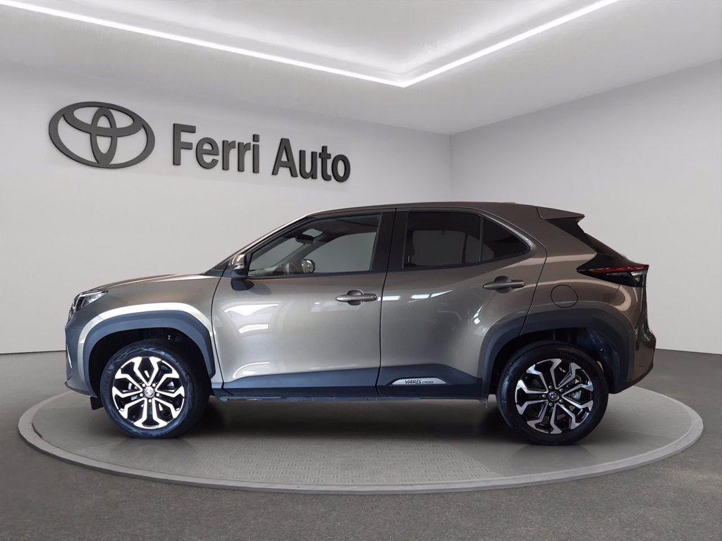 TOYOTA Yaris cross 1.5h trend awd-i 116cv e-cvt del 2022