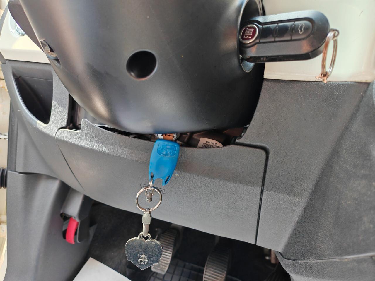 Fiat 500 1.2 benzina 08/2011 Cv69 LOUNGE