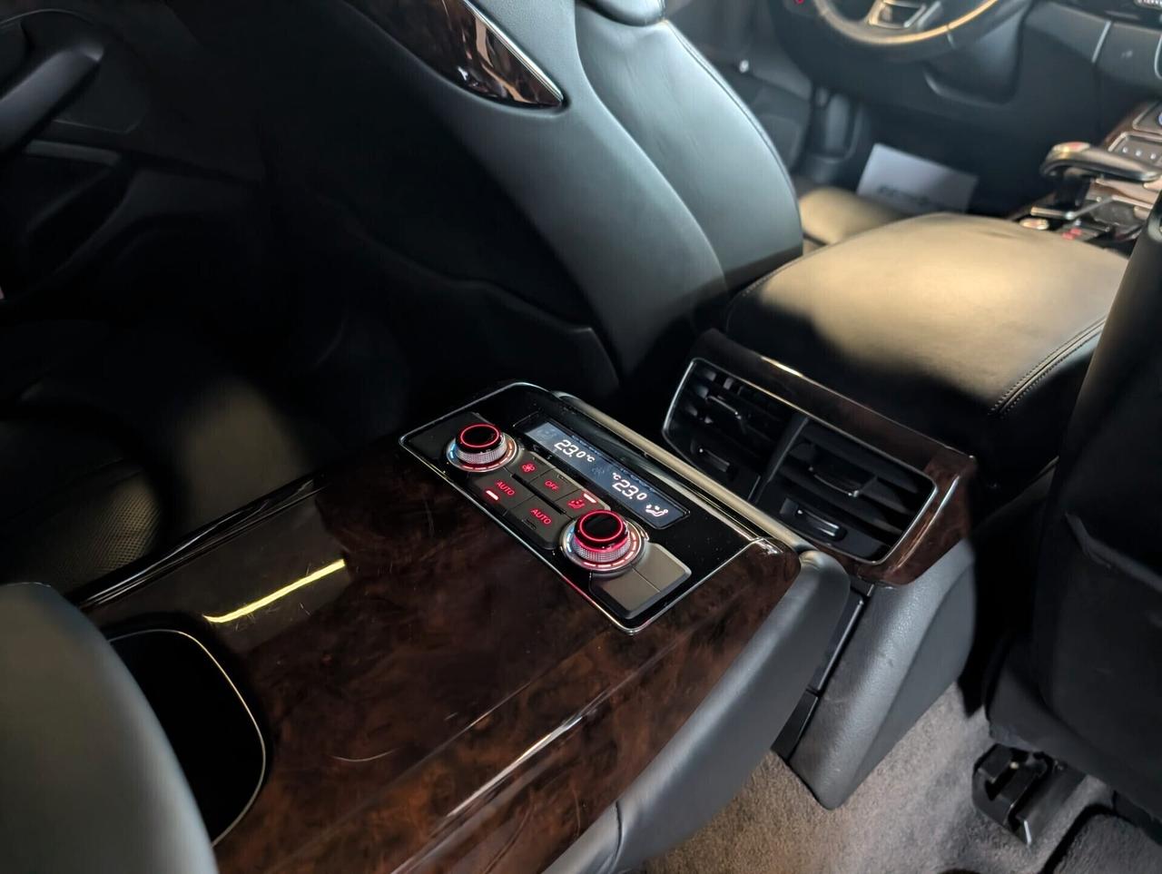 Audi A8 3.0 TDI 262 CV ultra quattro tiptronic