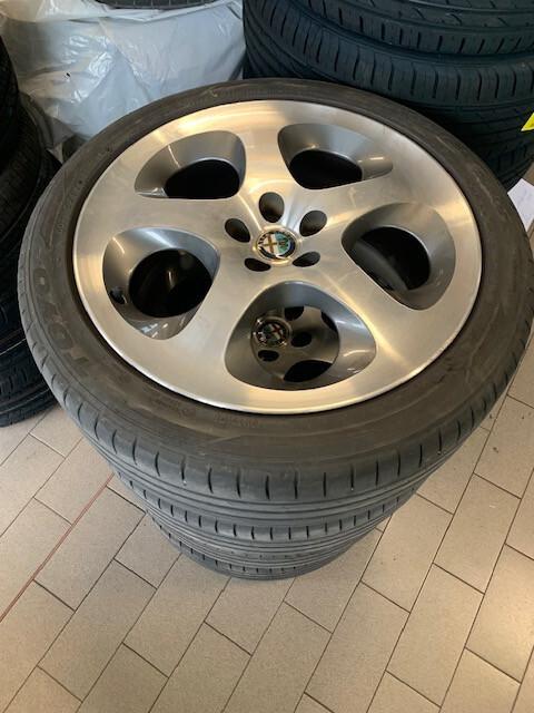 Alfa Romeo 147 - Black Line 1.6 Benzina