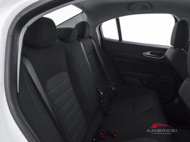 ALFA ROMEO Giulia 2.2 Turbodiesel 150 CV auto - PER OPERATORI DEL SE