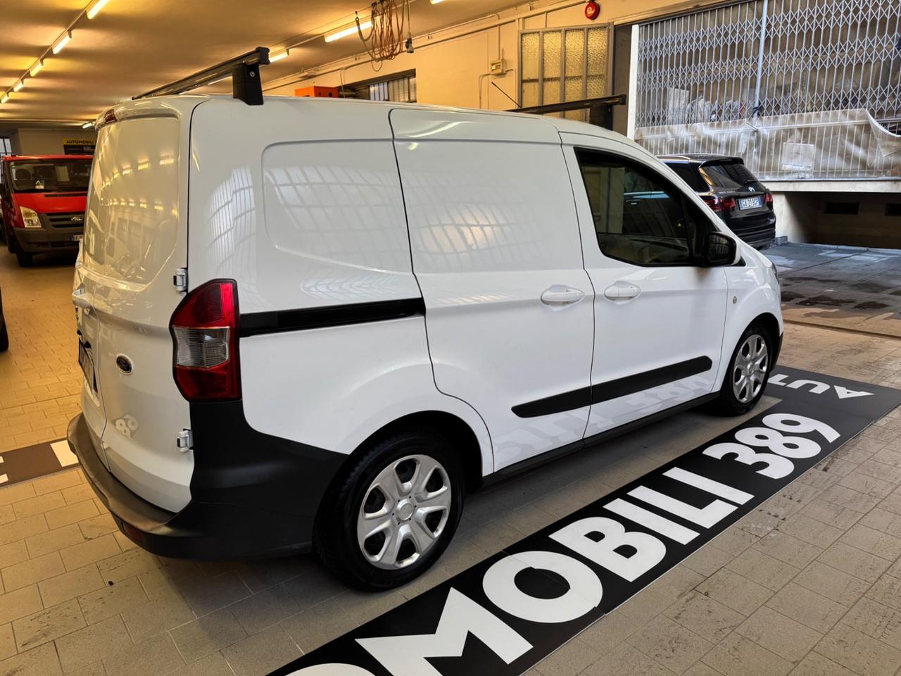 Ford Transit Courier 1.5 TDCi 75CV Van Trend