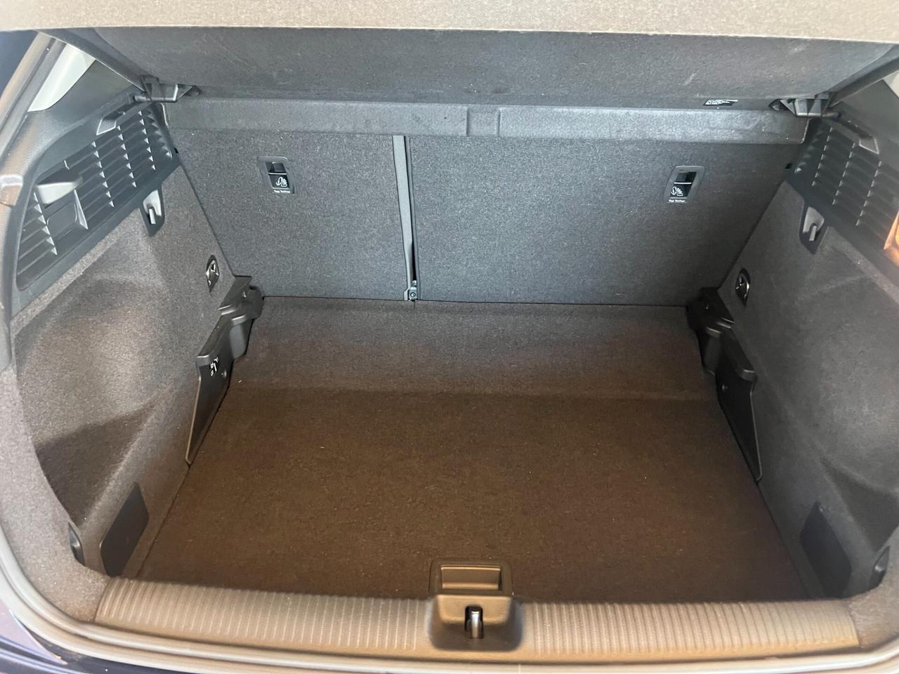 Audi Q2 30 TDI S tronic Business ok neopatentati unico proprietario TAGLIANDATA AUDI